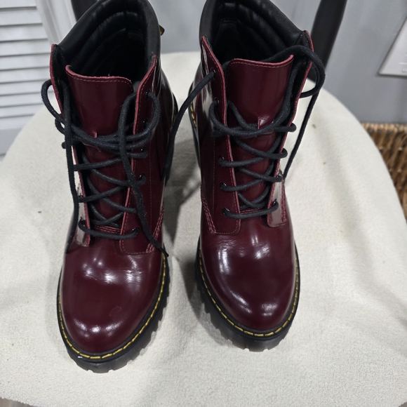 Dr. Martens Women's Burgundy Boots - Picture 3 of 7